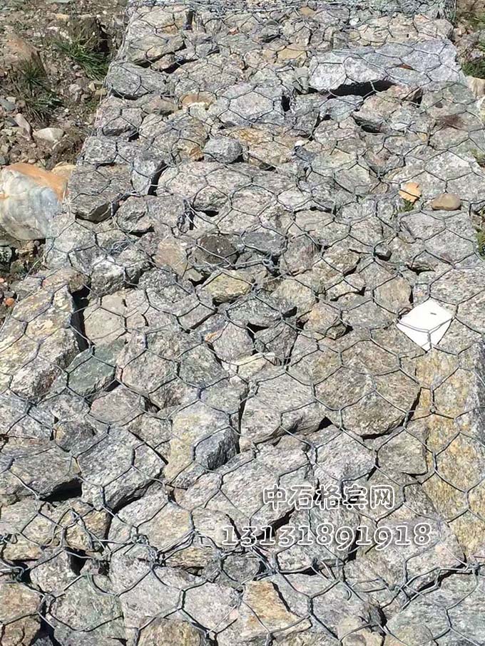 護(hù)坡鉛絲石籠多少錢(qián)13131891918