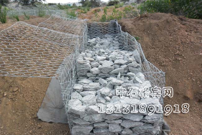 護(hù)坡格賓石籠